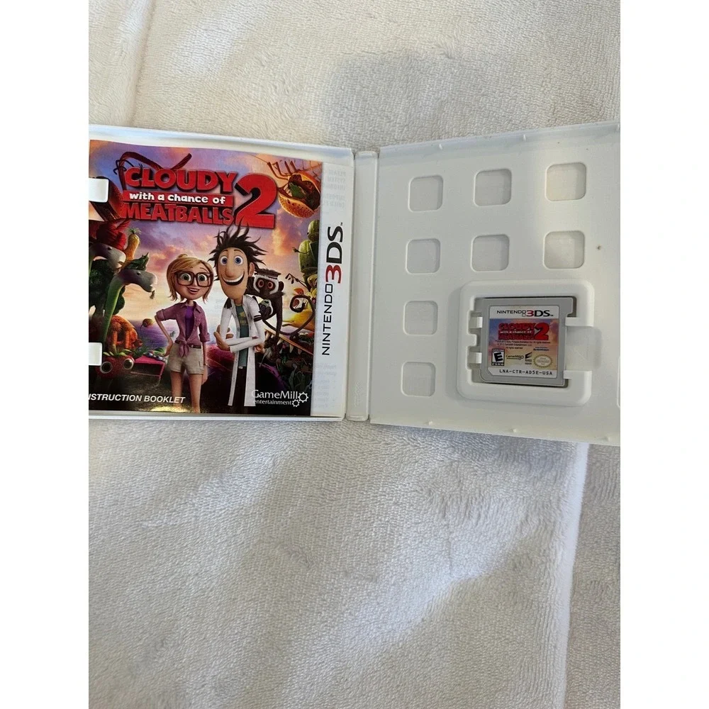 Cloudy with a‎ Chance of Meatballs 2 - Nintendo 3DS Video Game